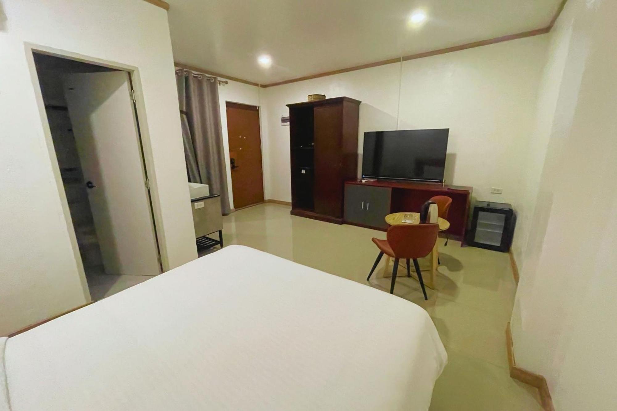 Hotel Halo Angeles City Ruang foto