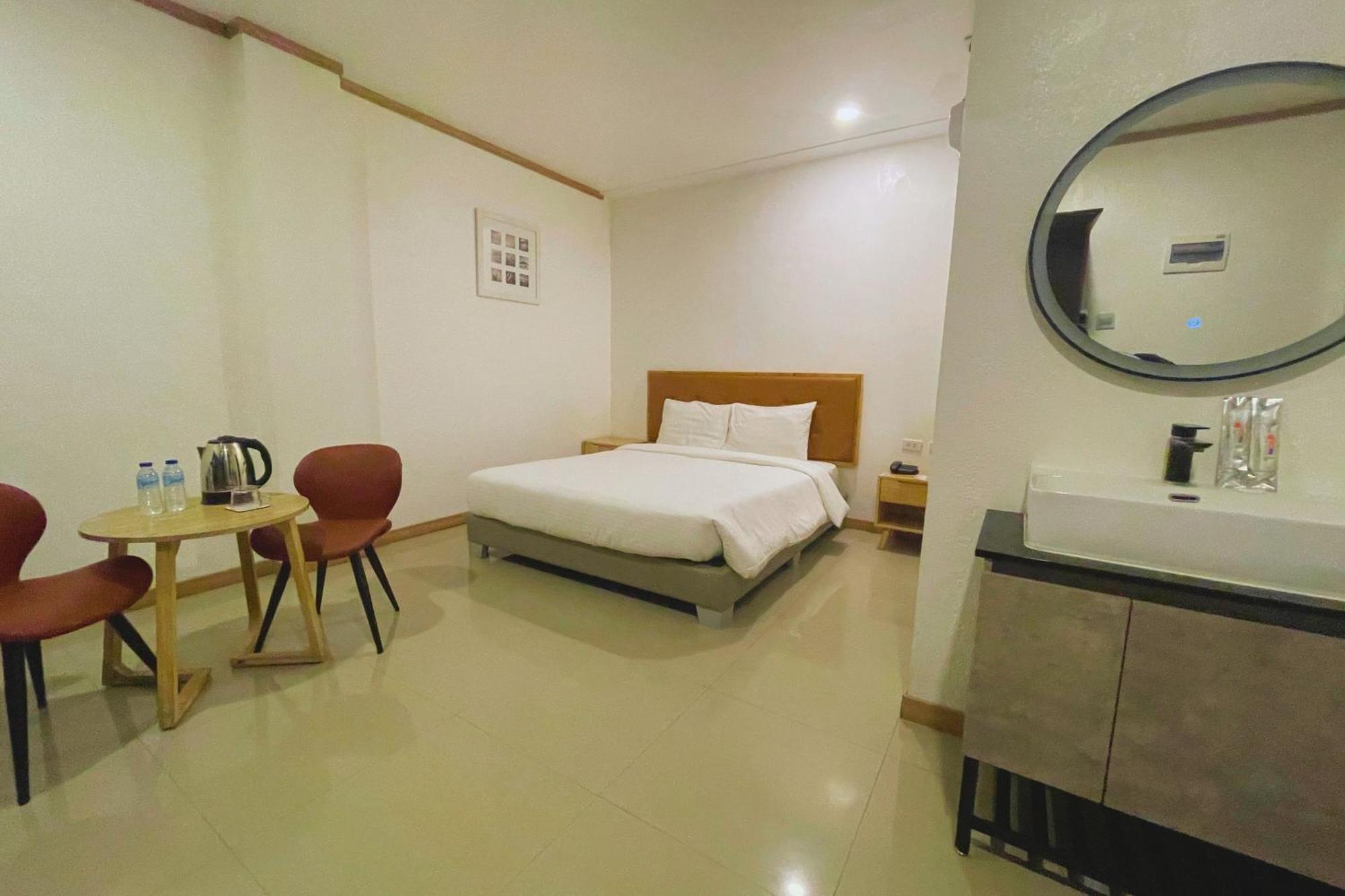 Hotel Halo Angeles City Ruang foto