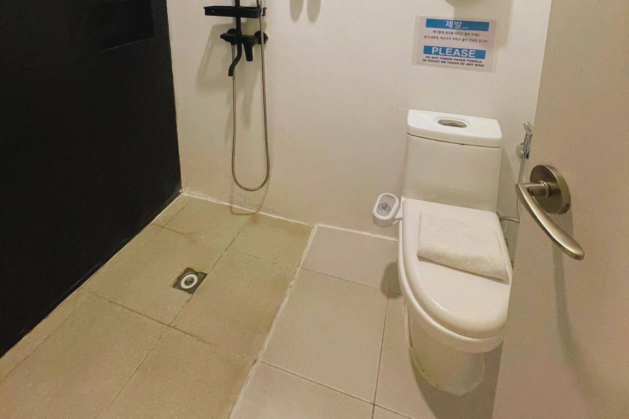 Hotel Halo Angeles City Ruang foto