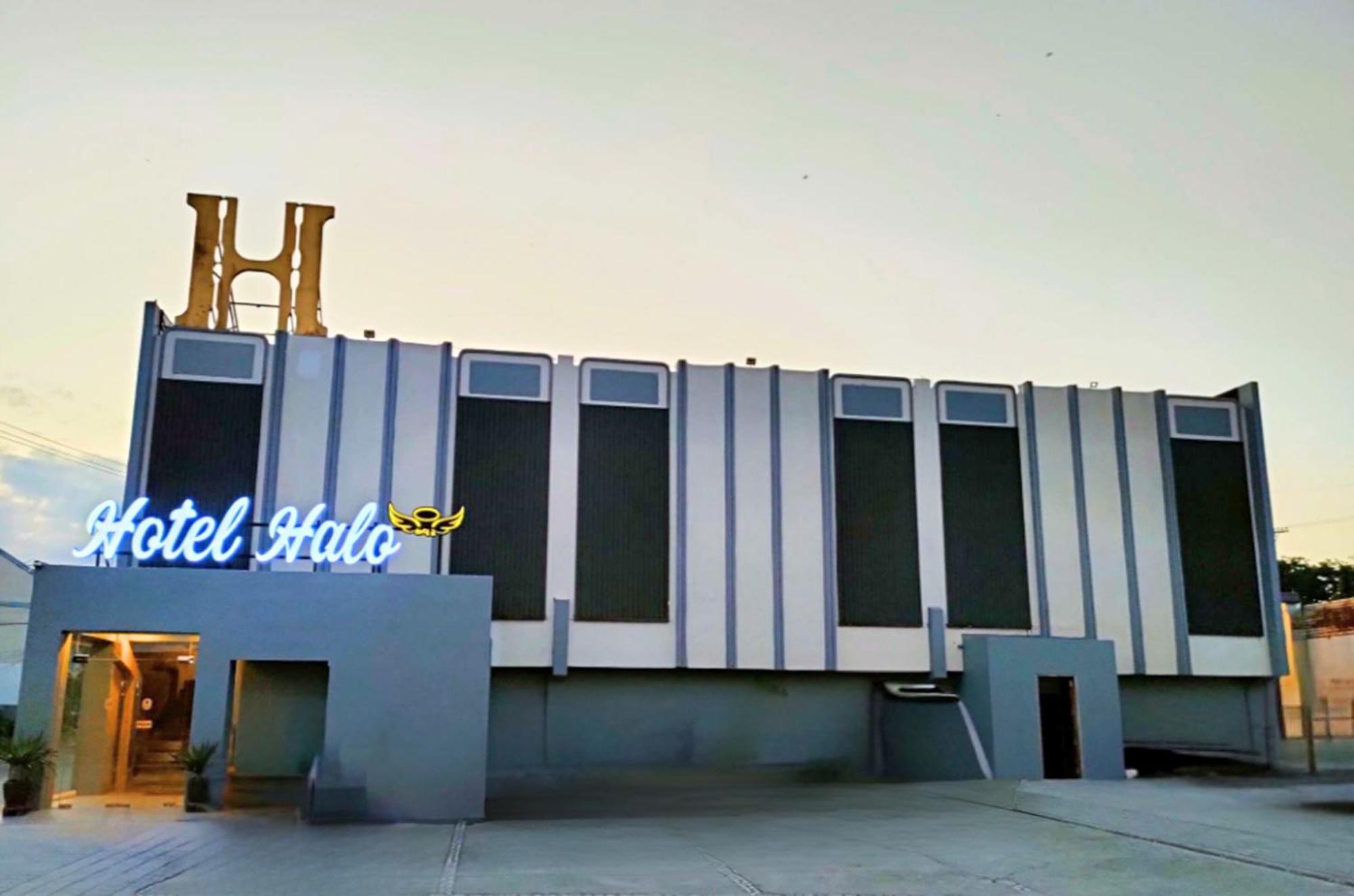 Hotel Halo Angeles City Bagian luar foto